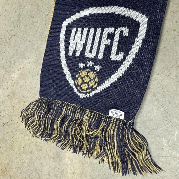 Williamette United Football Club Scarf Oregon Soccer Community WUFC - Picture 3 of 4